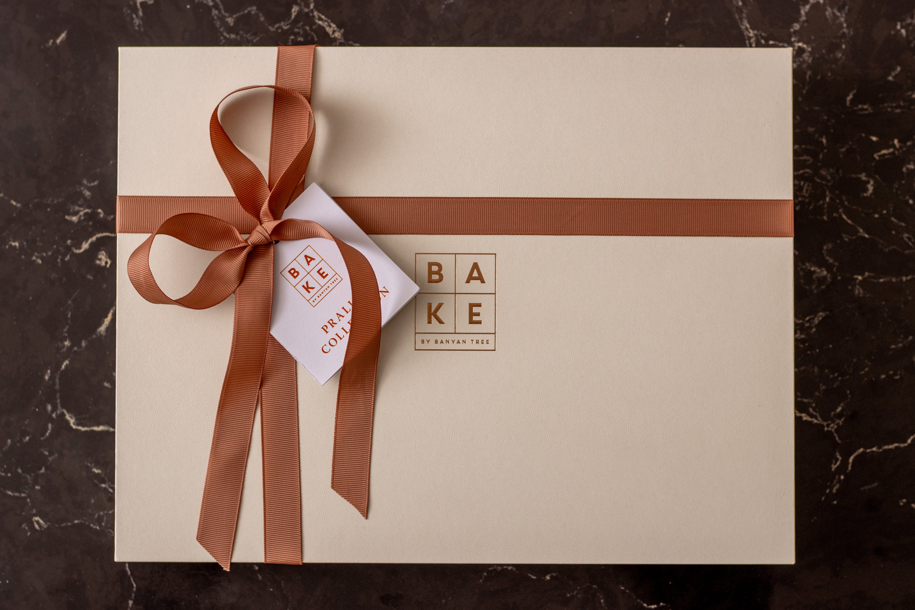 Artisanal Pralines Gift Box - 28 pieces