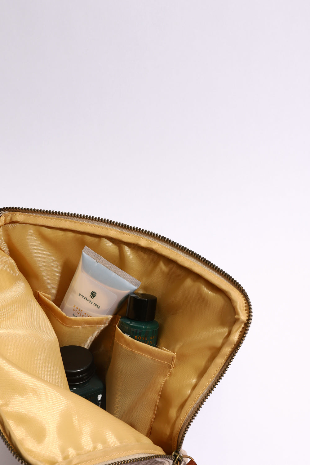 Rose and Ginseng Travel Set